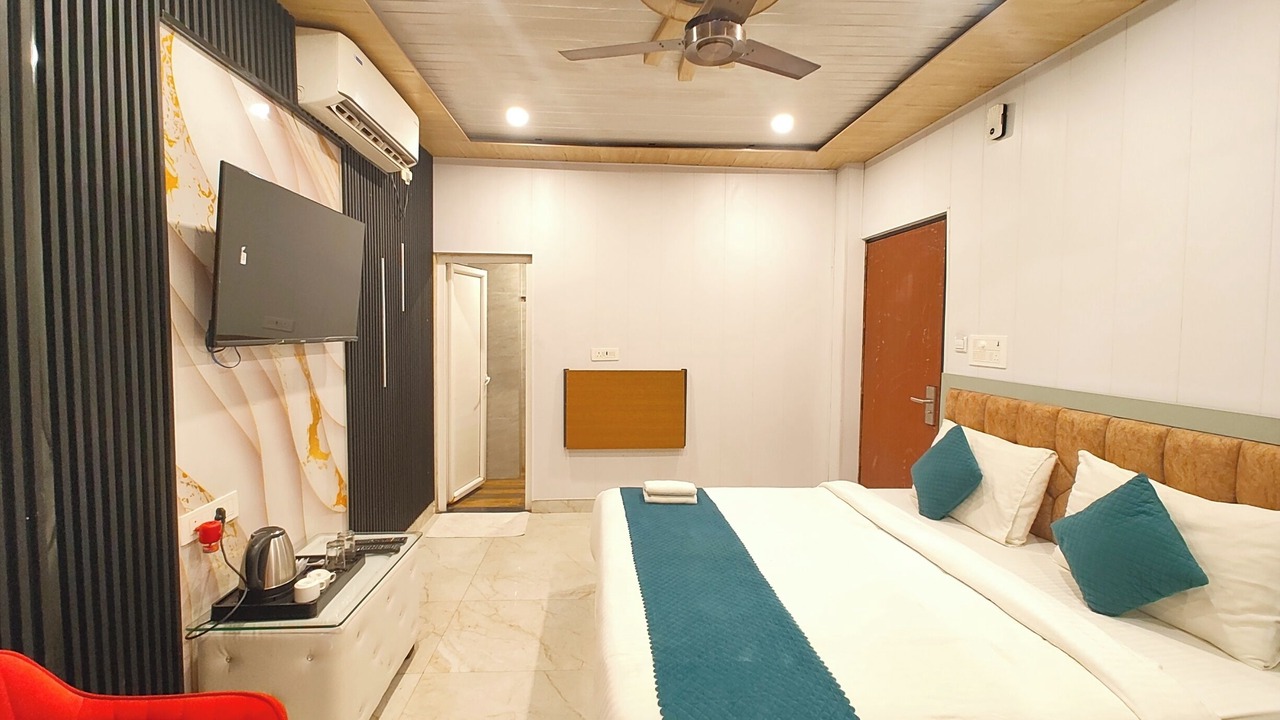 Photo of Bedroom in Varanasi