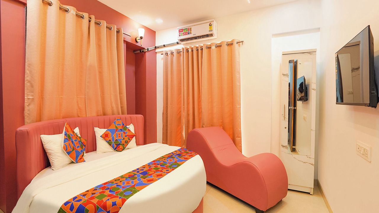 Photo of Bedroom in Hadapsar