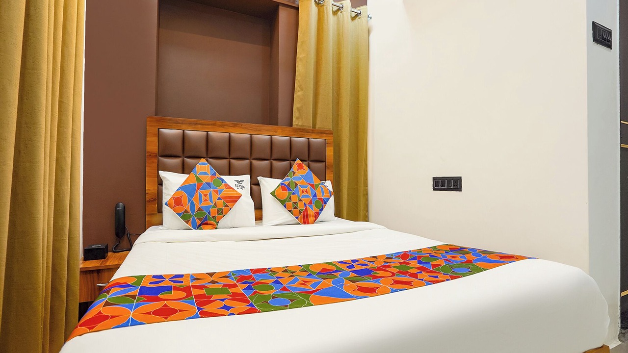 Photo of Bedroom in Hadapsar