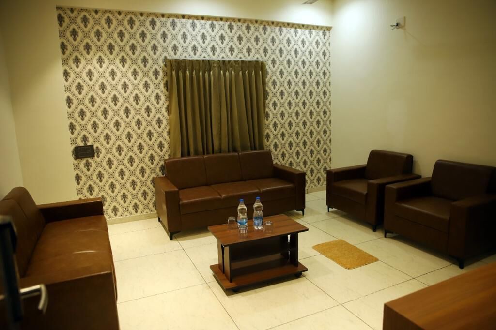 Photo of Livingroom in Ambaji