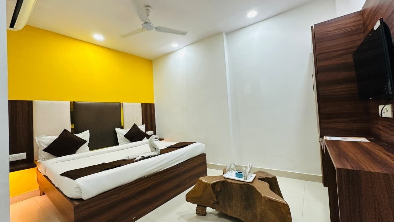 Photo of Bedroom in Bhopal