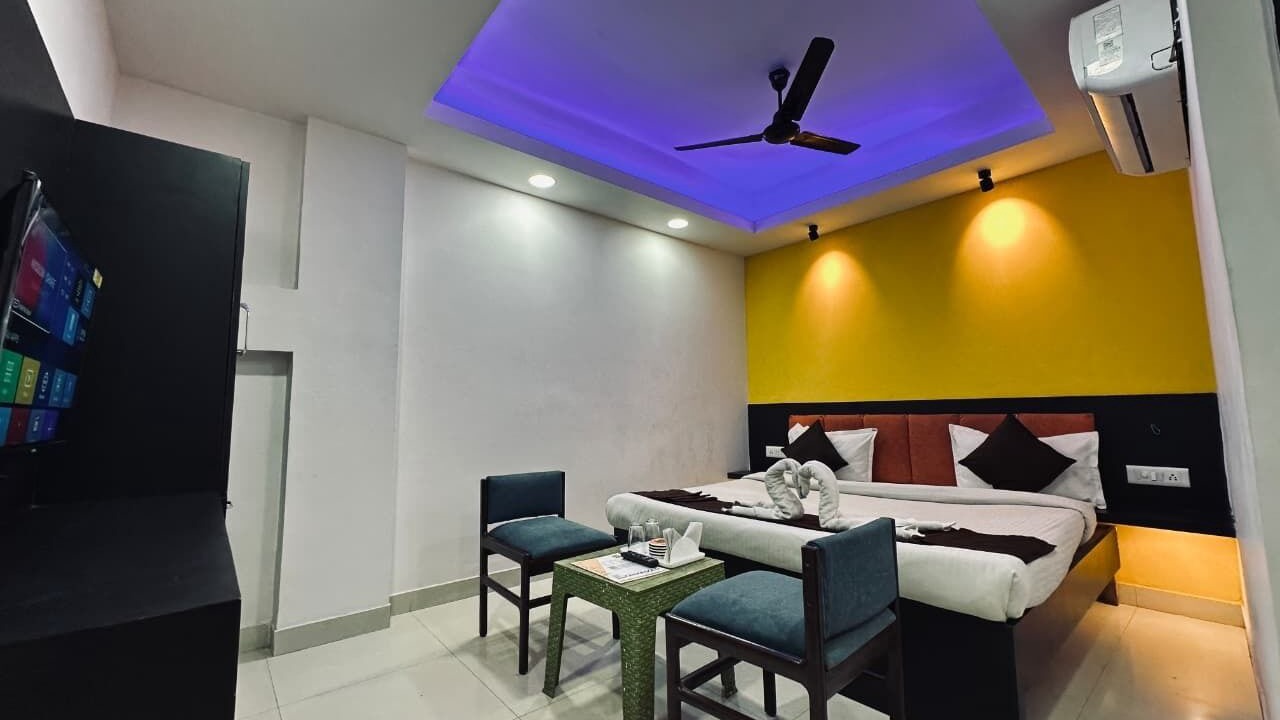 Photo of Bedroom in Bhopal