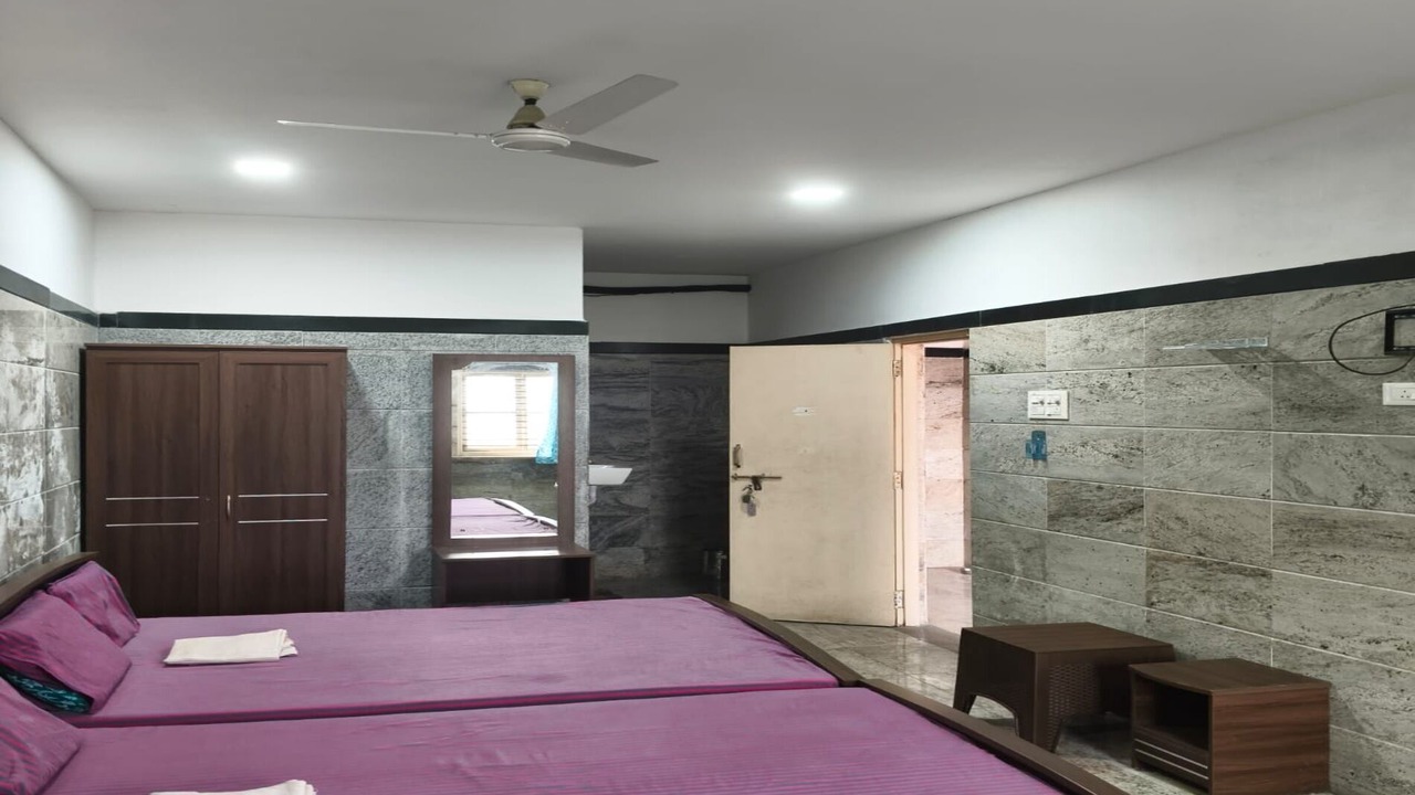 Photo of Bedroom in Perundurai
