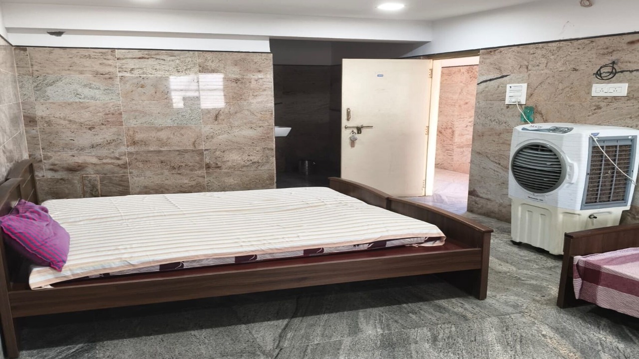 Photo of Bedroom in Perundurai