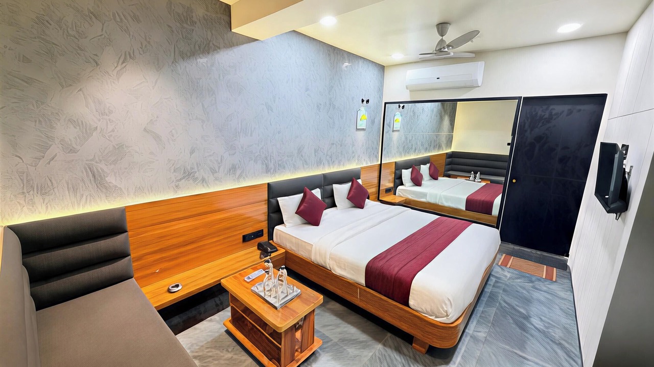 Photo of Bedroom in Gandhinagar
