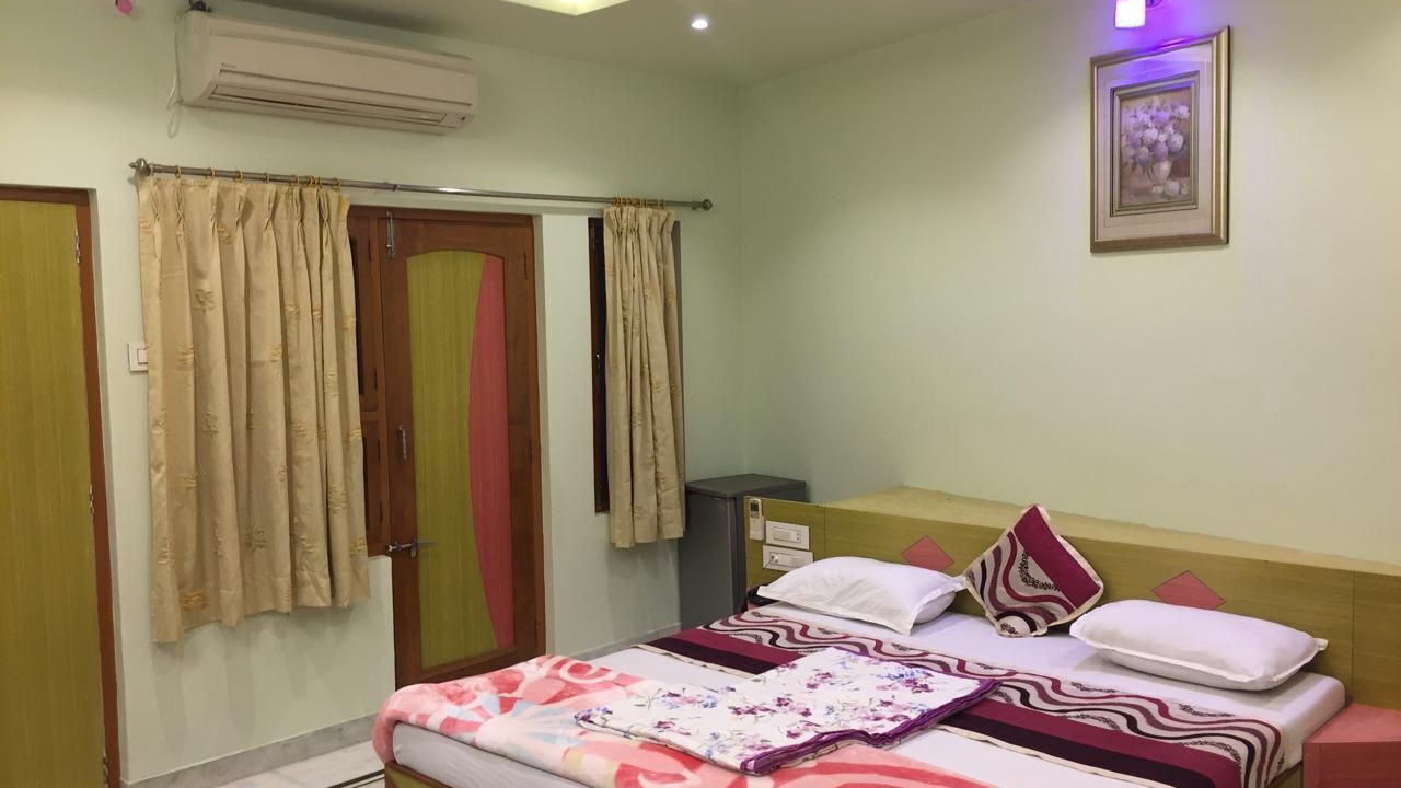 Photo of Bedroom in Abu Road