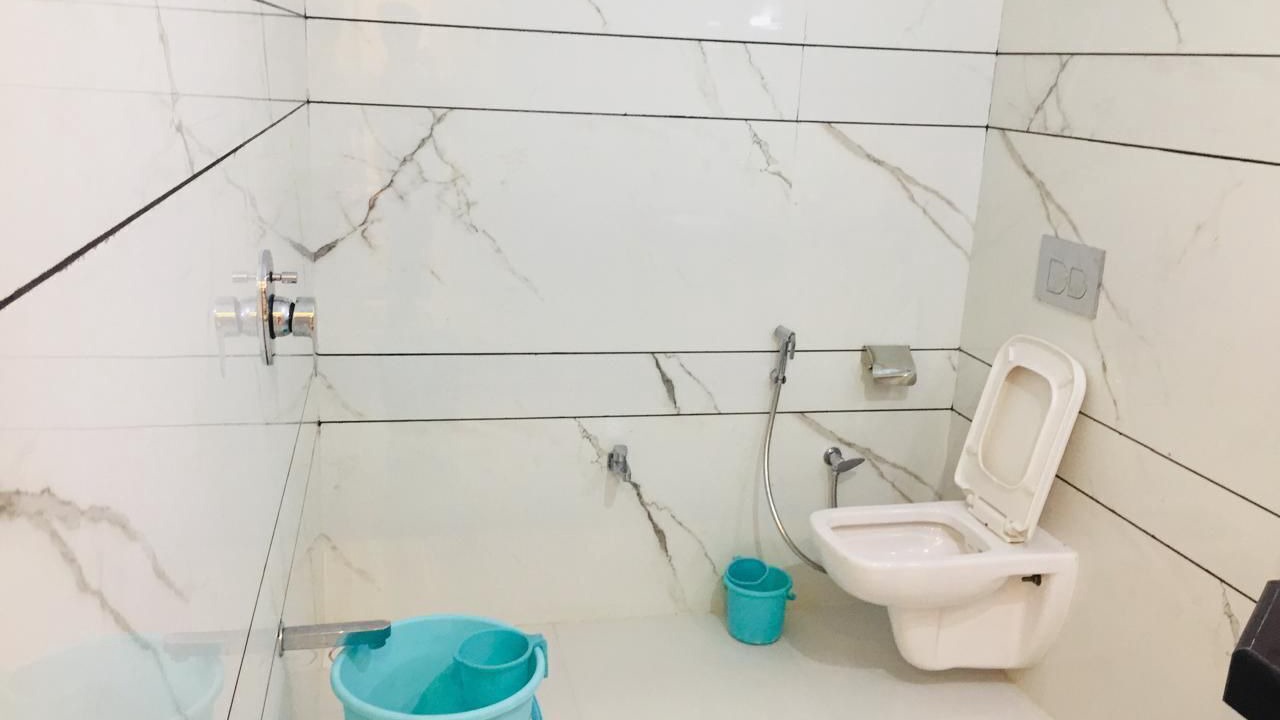 Photo of Bathroom in Abu Road