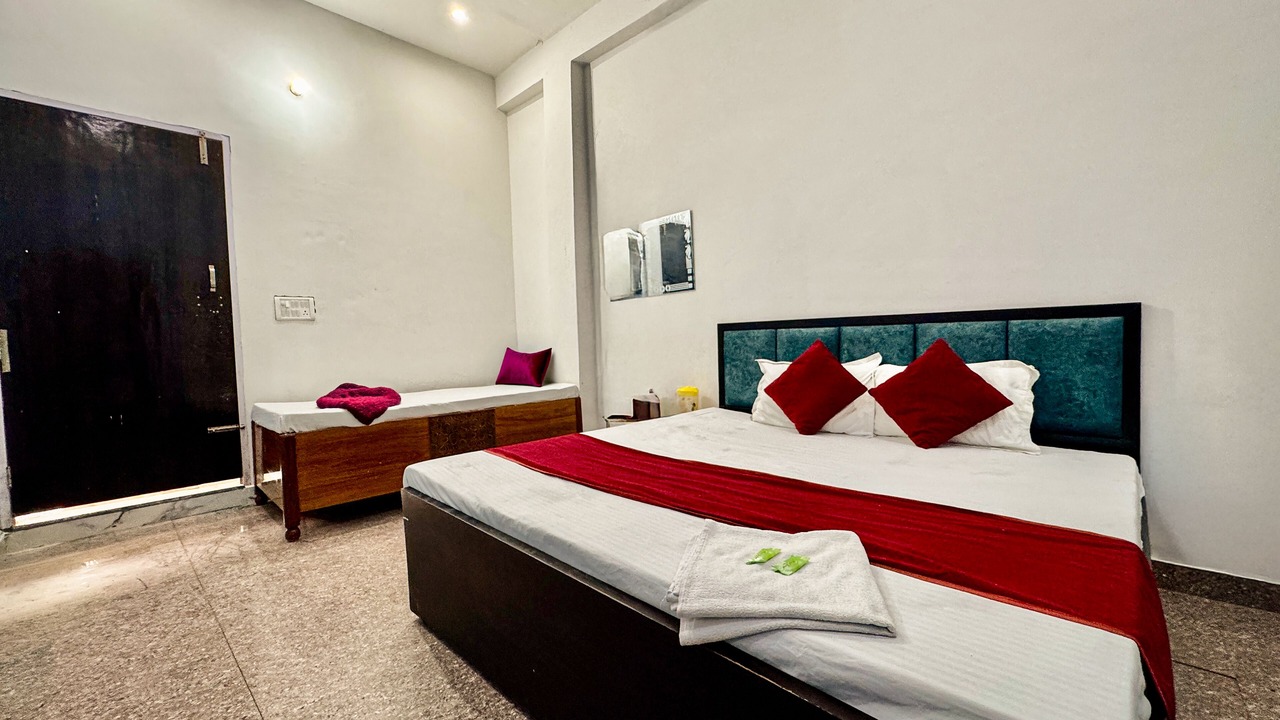 Photo of Bedroom in Vrindavan