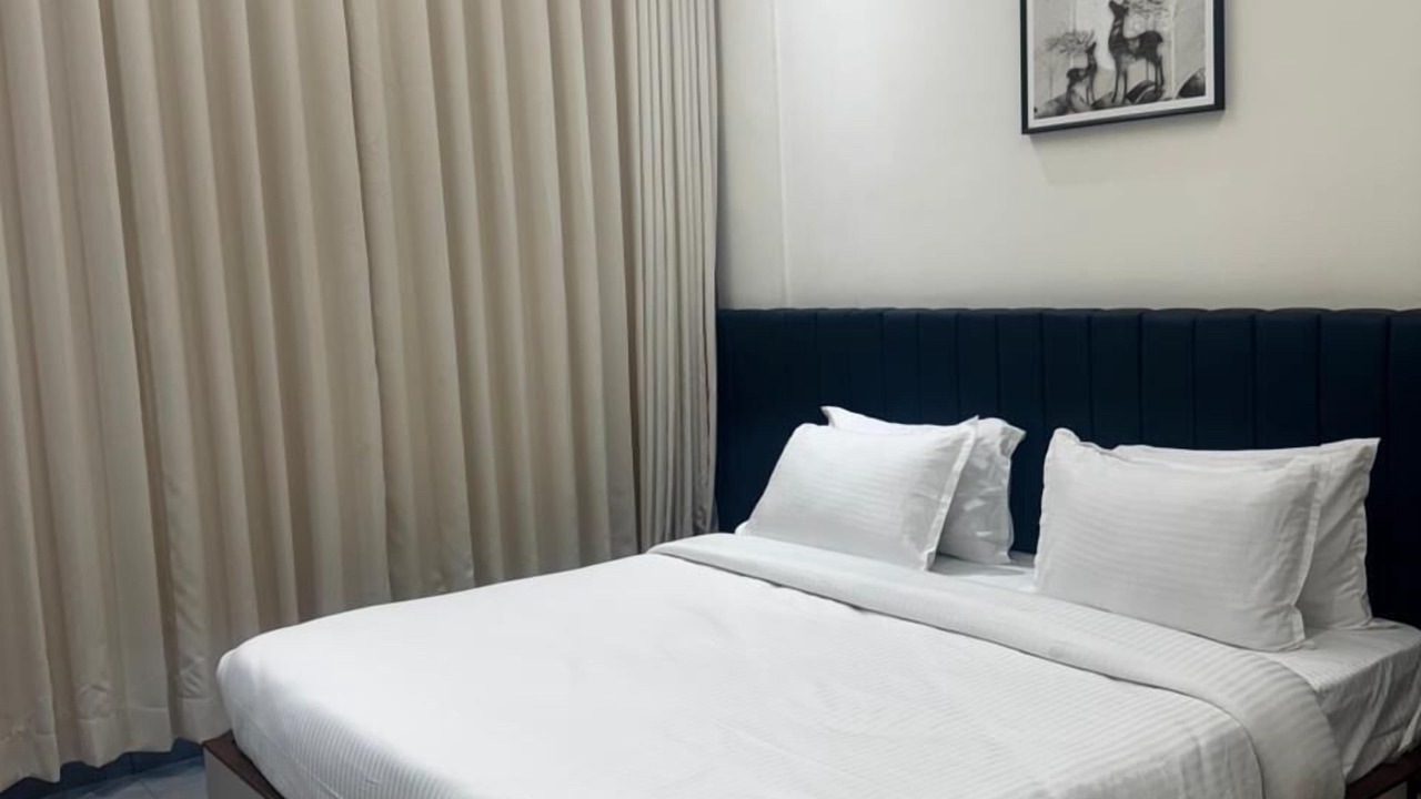 Photo of Bedroom in Kodinar