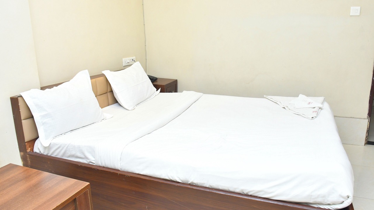 Photo of Bedroom in Raipur