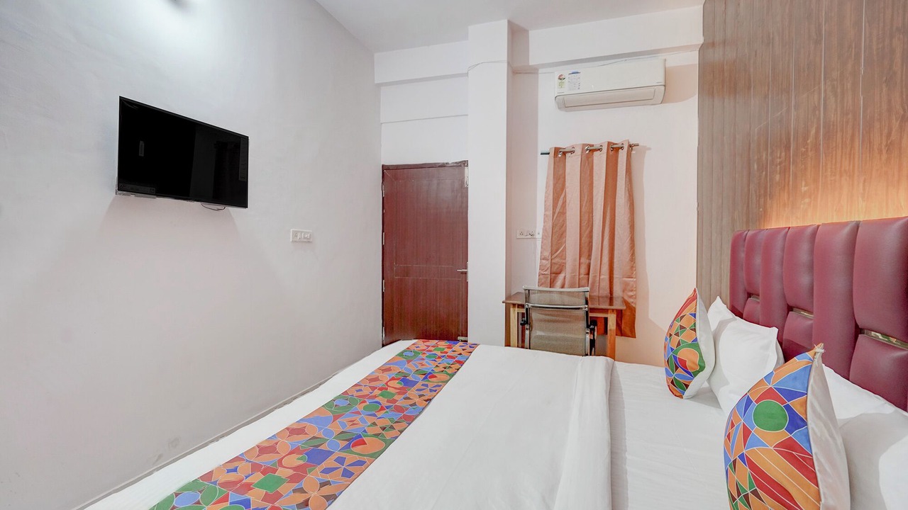 Photo of Bedroom in Lucknow