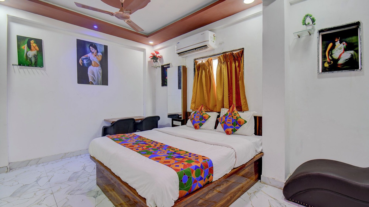 Photo of Bedroom in Alandi