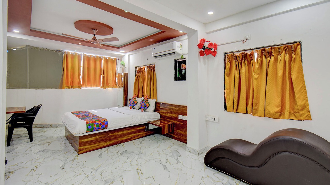 Photo of Bedroom in Alandi