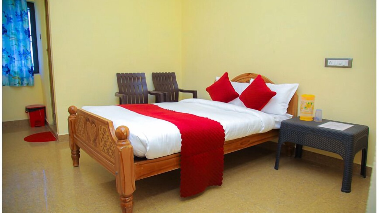 Photo of Bedroom in Usilampatti