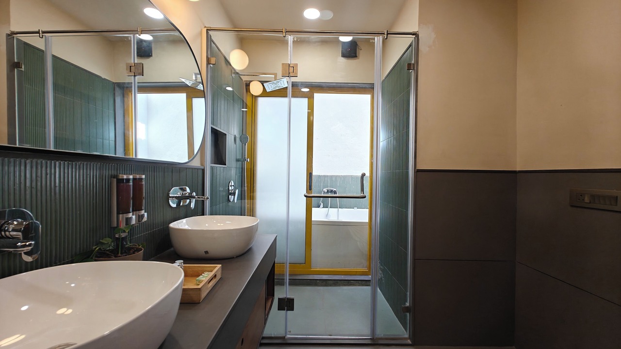Photo of Bathroom in Igatpuri