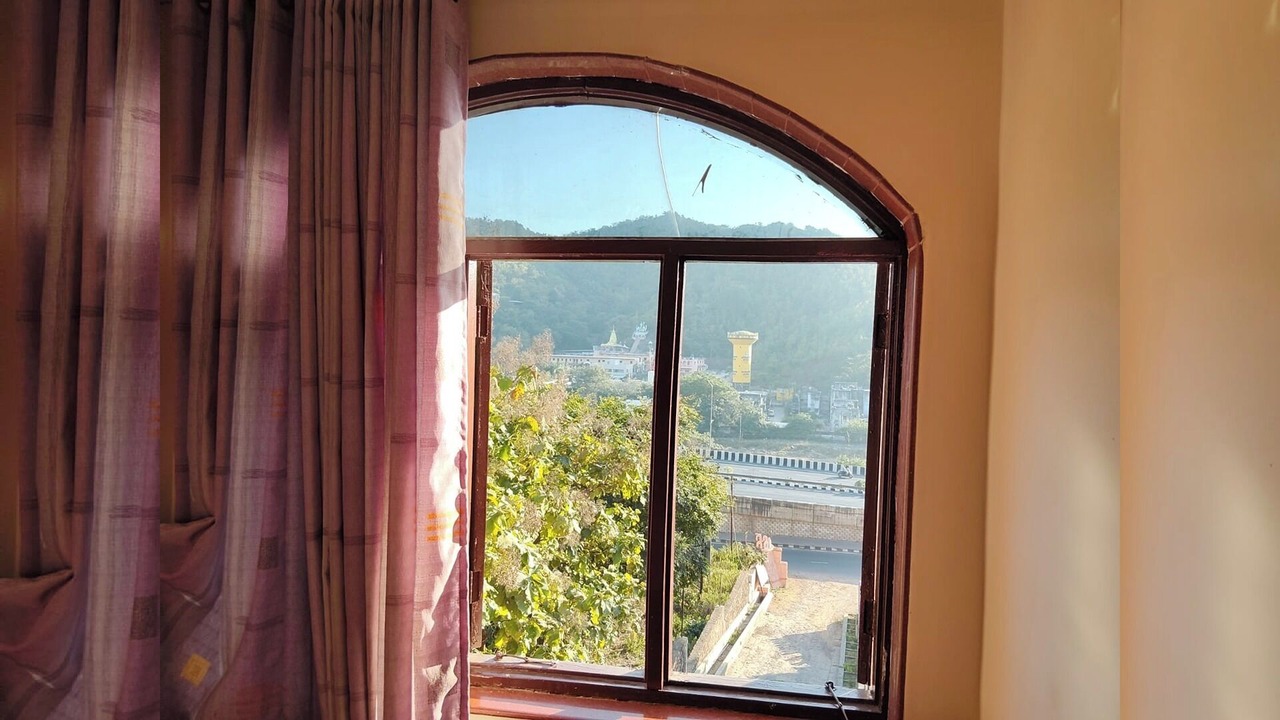 Photo of Bedroom in Shamlaji