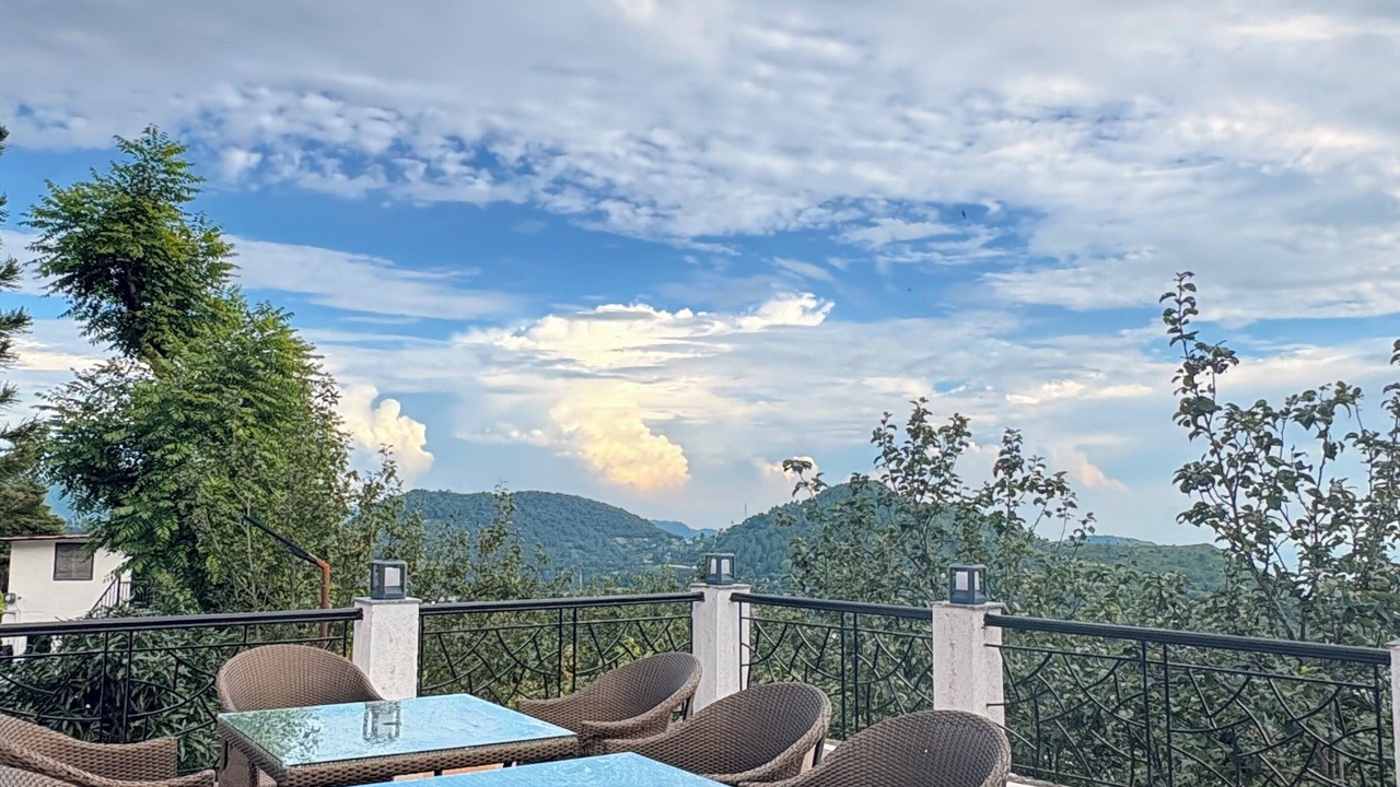 Photo of Outdoor in Bhimtal