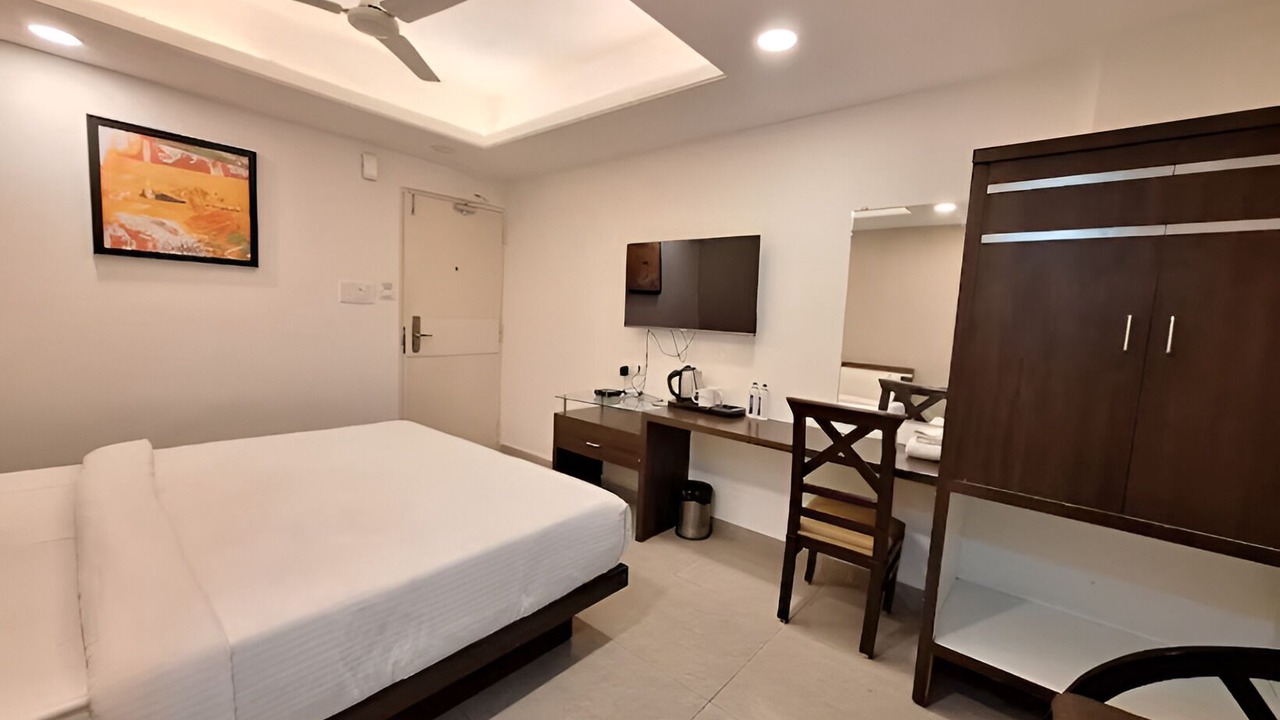 Photo of Bedroom in Bhopal