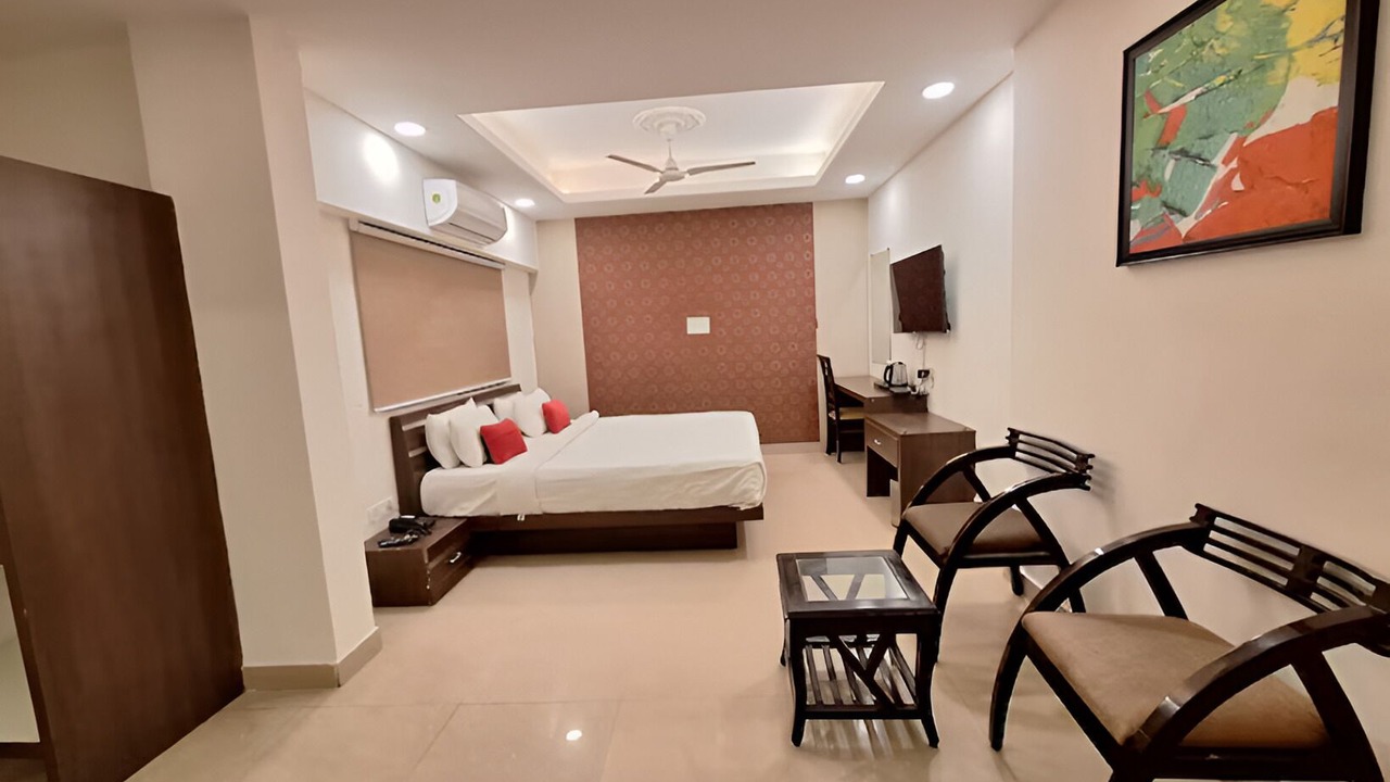 Photo of Bedroom in Bhopal