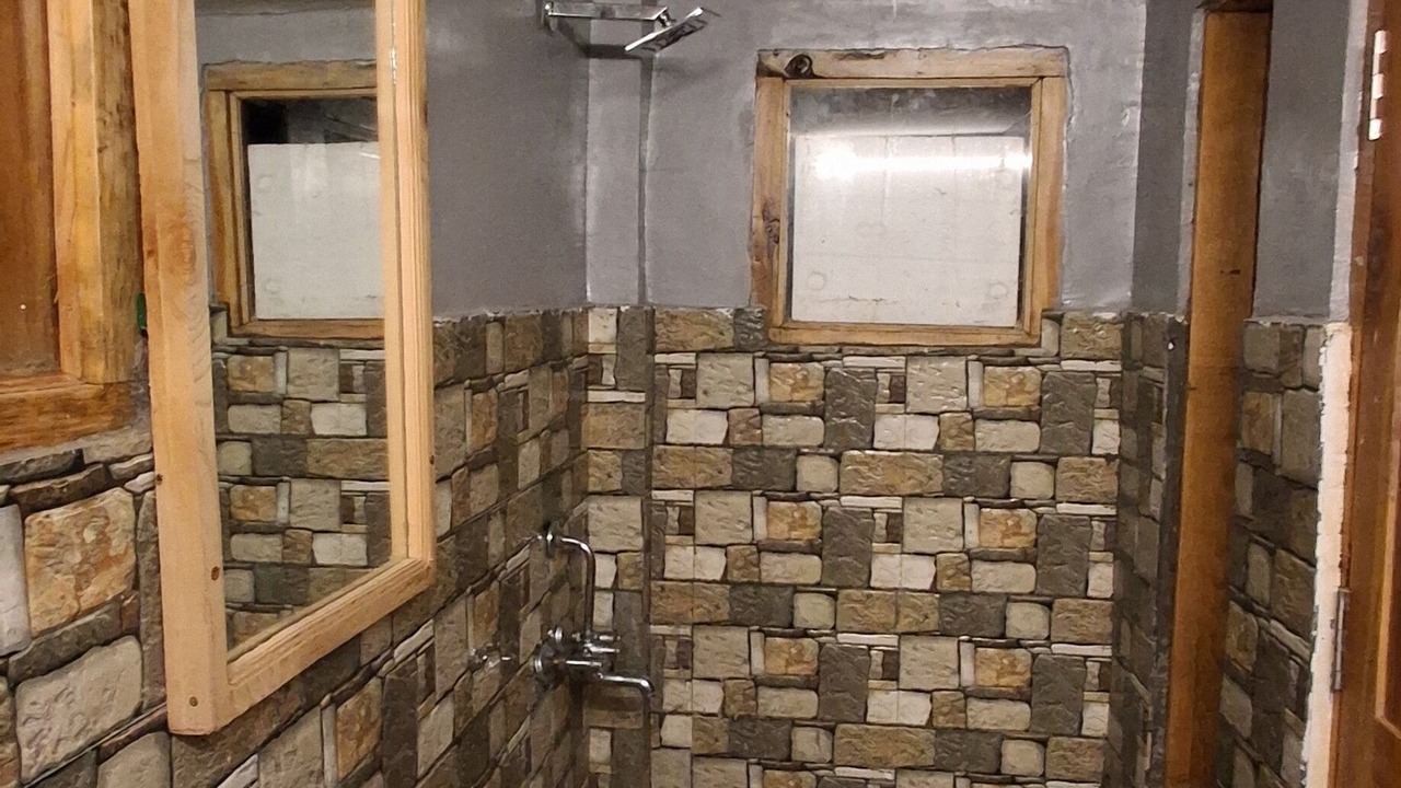 Photo of Bathroom in Kullu
