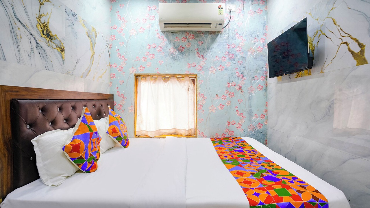 Photo of Bedroom in Marol