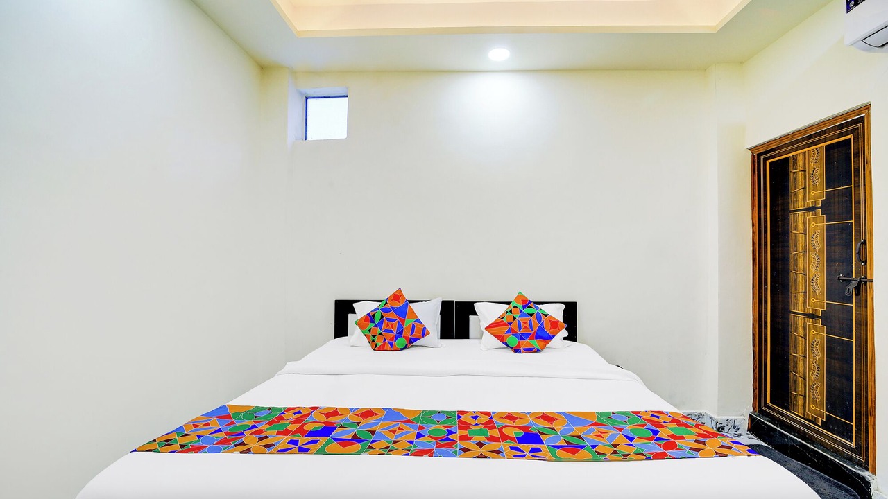 Photo of Bedroom in Bhopal