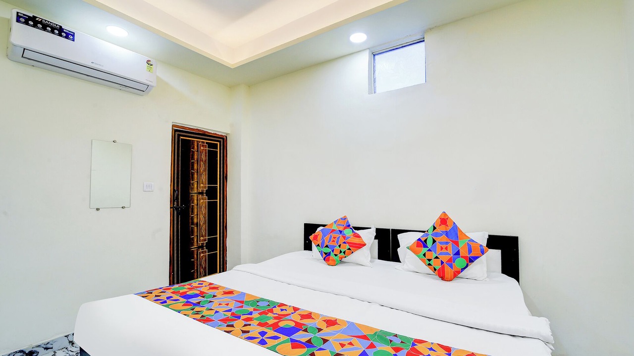 Photo of Bedroom in Bhopal