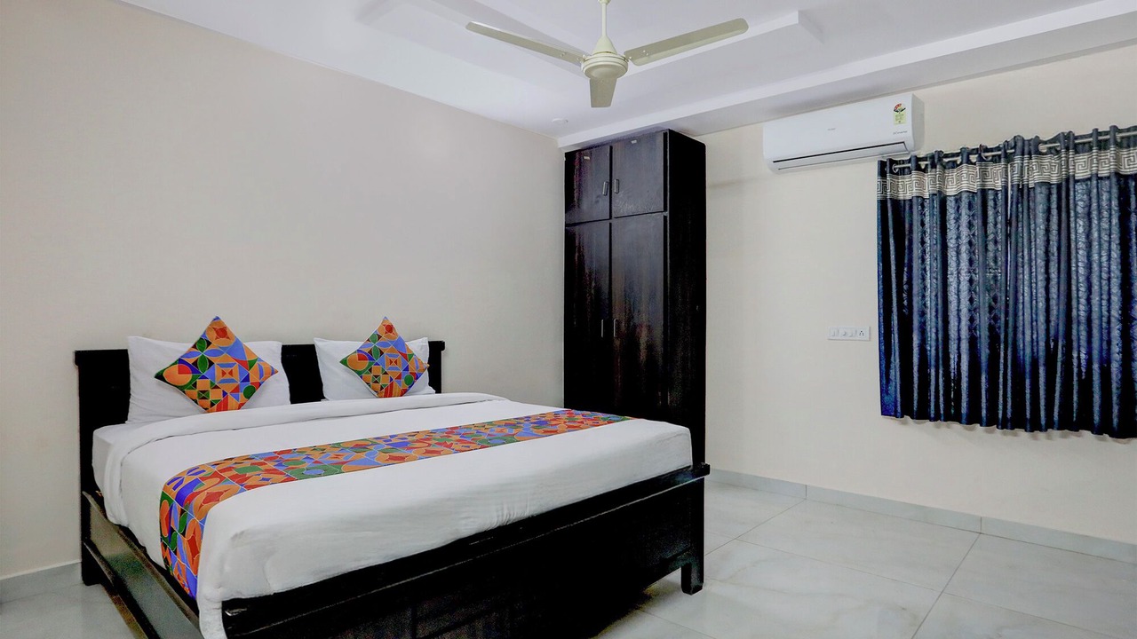 Photo of Bedroom in Kakinada