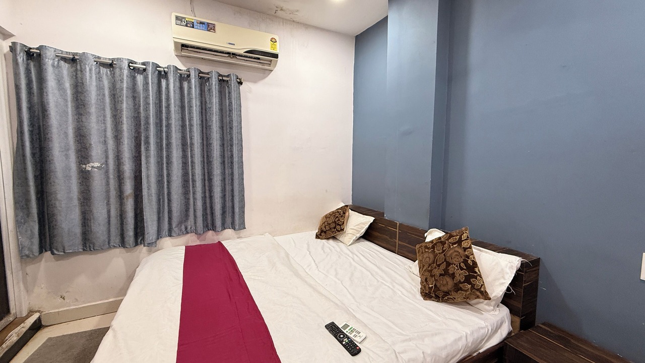 Photo of Bedroom in Ujjain