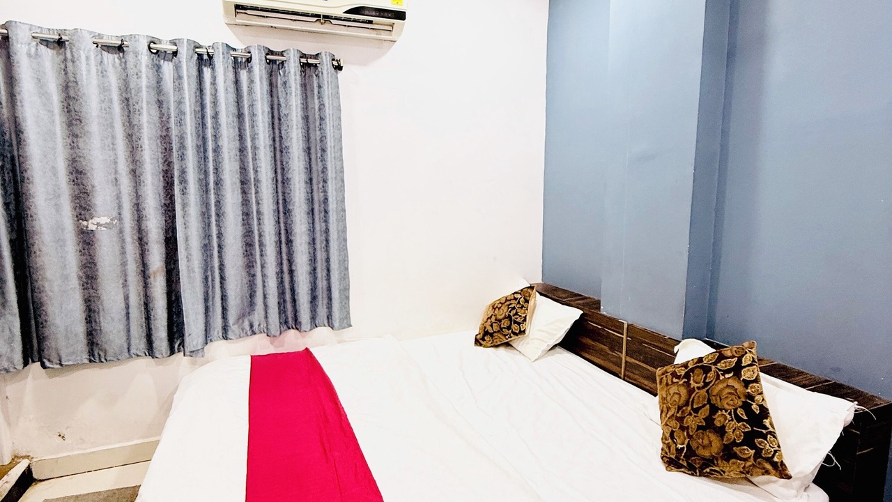 Photo of Bedroom in Ujjain