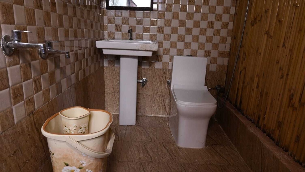 Photo of Bathroom in Kaul