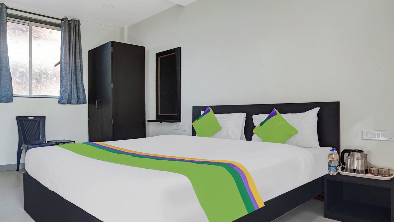 Photo of Bedroom in Medha
