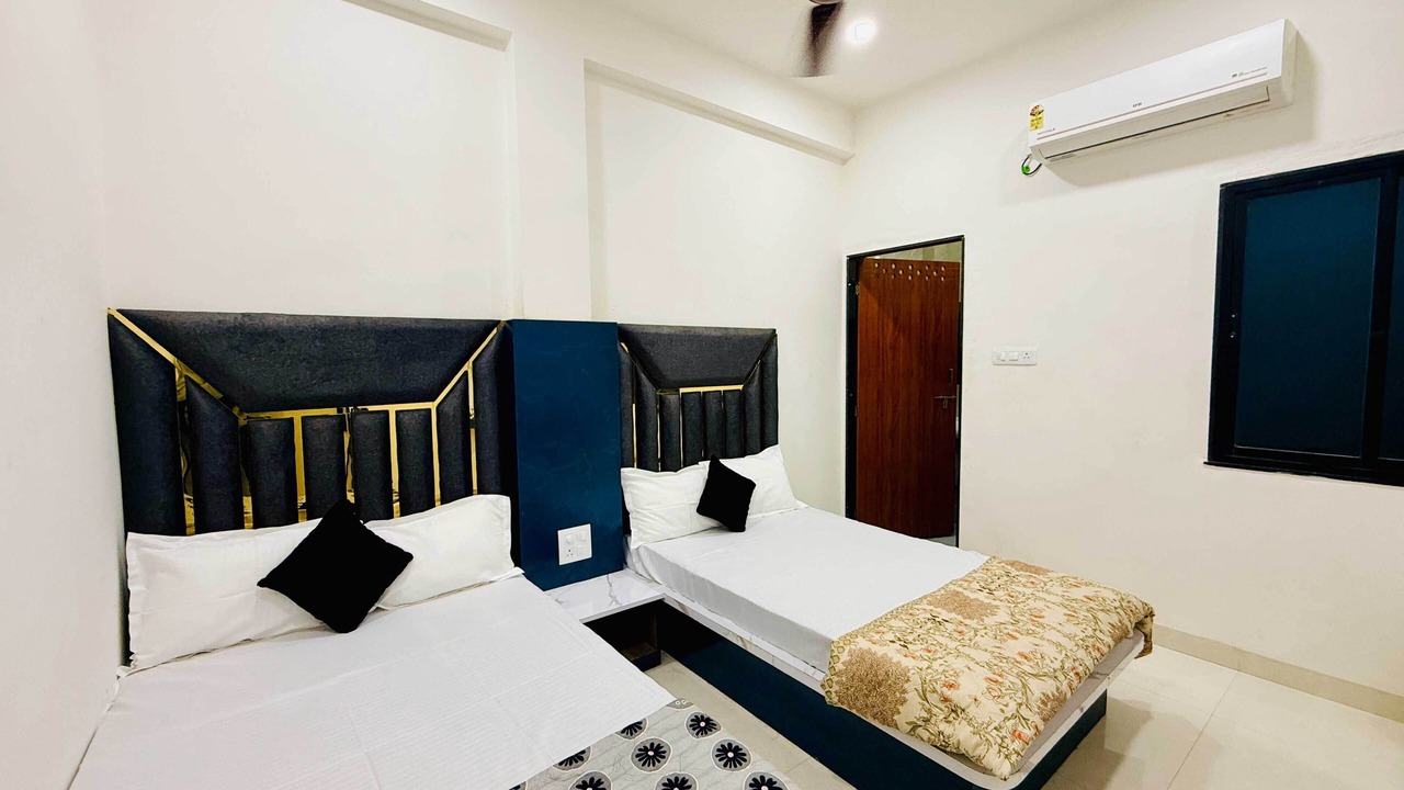 Photo of Bedroom in Omkareshwar