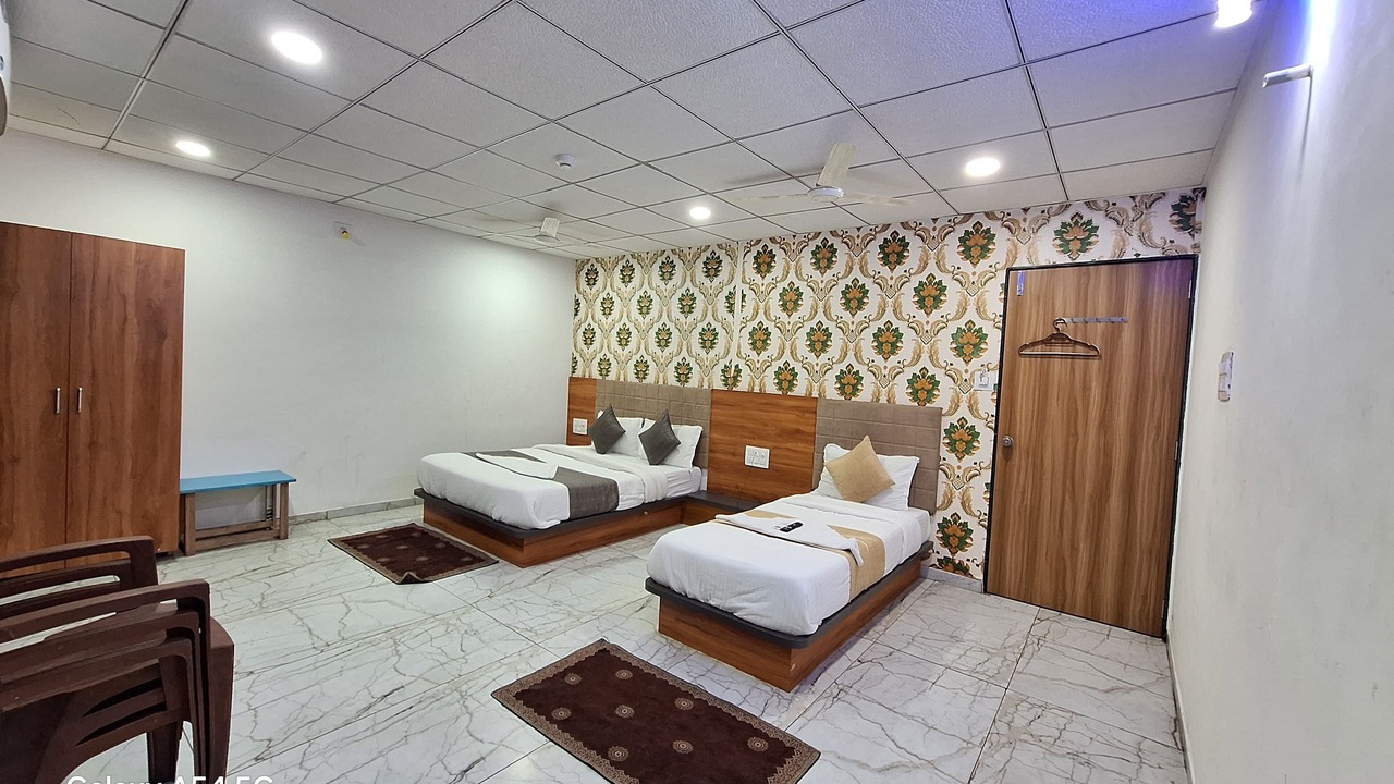 Photo of Bedroom in Rajkot