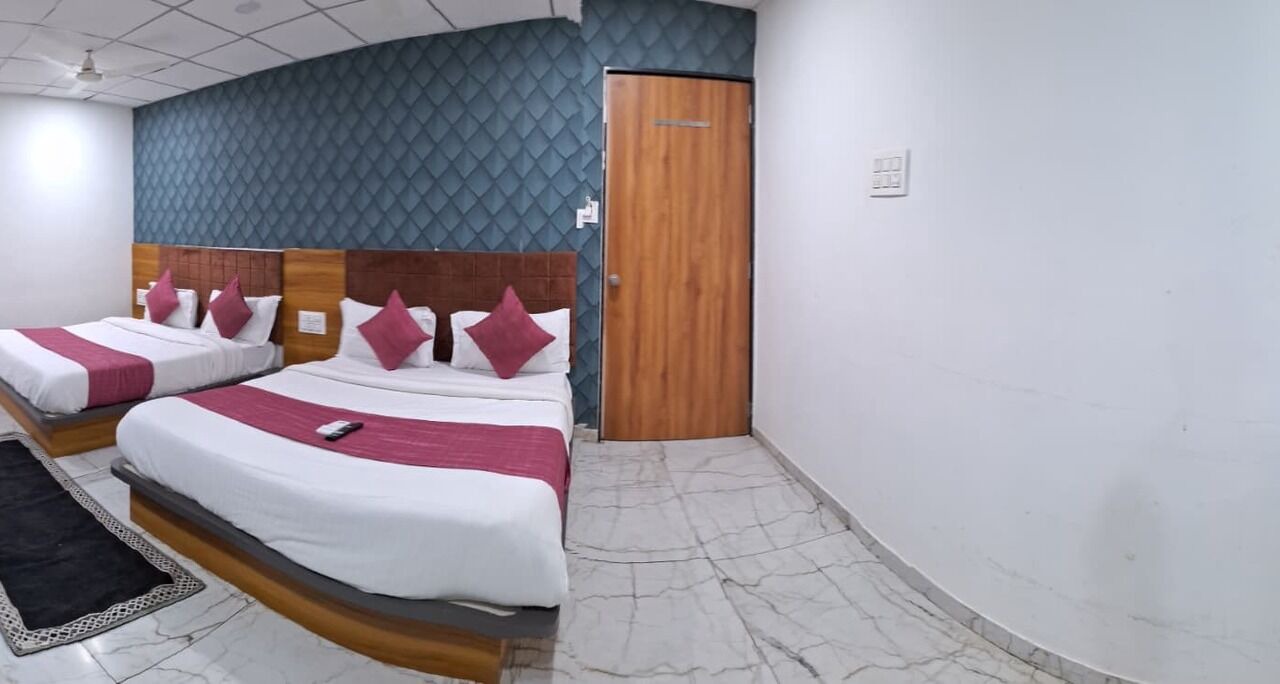 Photo of Bedroom in Rajkot