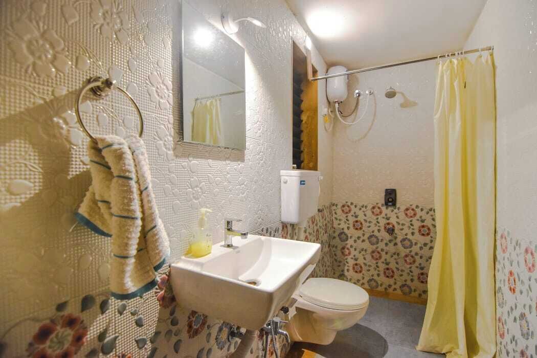 Photo of Bathroom in Zirad