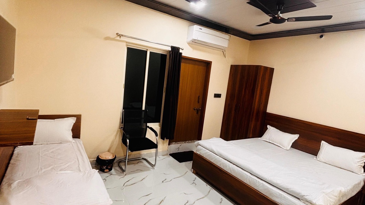 Photo of Bedroom in Mathura