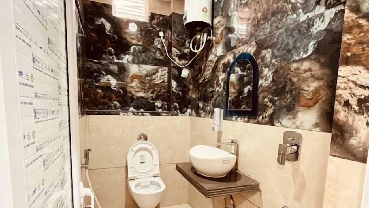 Photo of Bathroom in Siwan