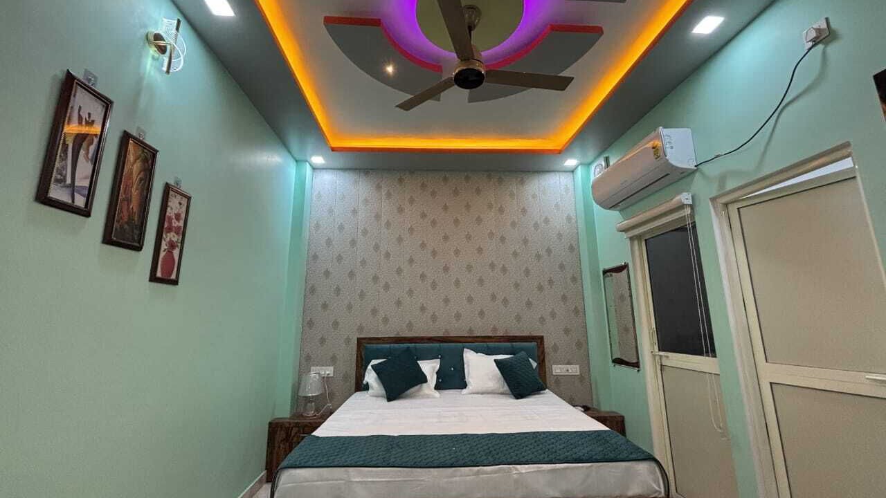 Photo of Bedroom in Naini