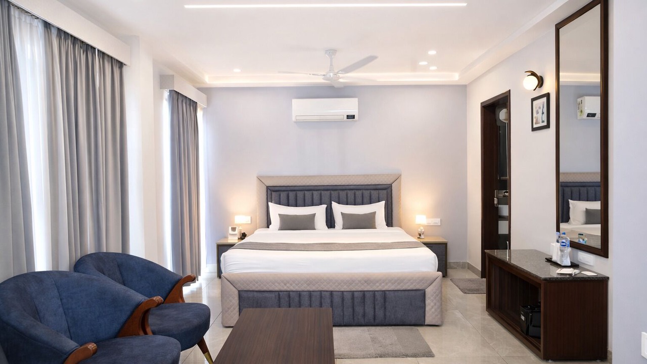 Photo of Bedroom in Ratangarh