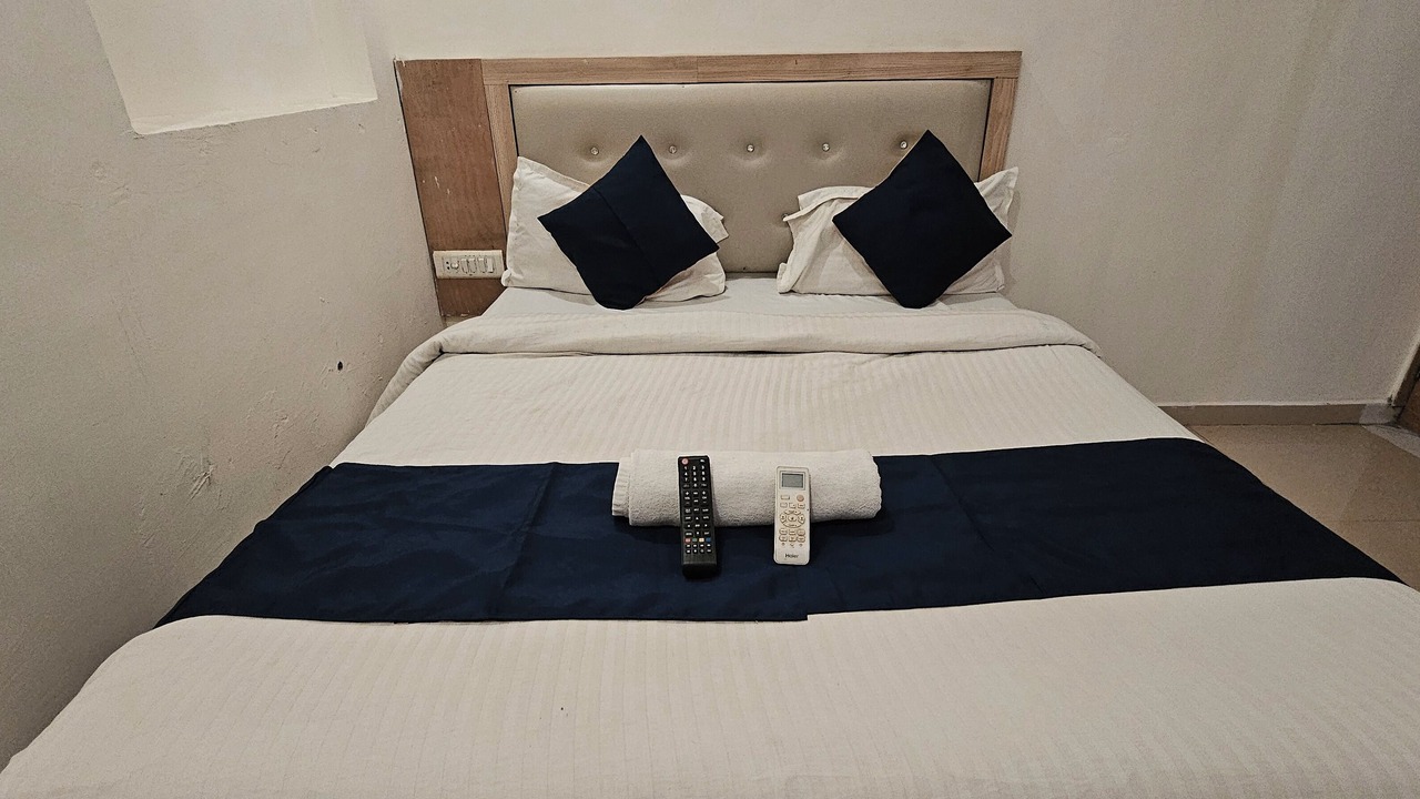 Photo of Bedroom in Ahmedabad