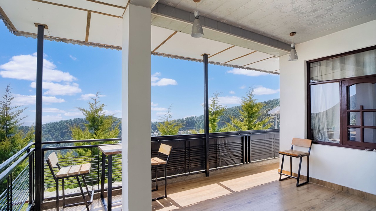 Photo of Patio Balcony in Bhagsu Nag