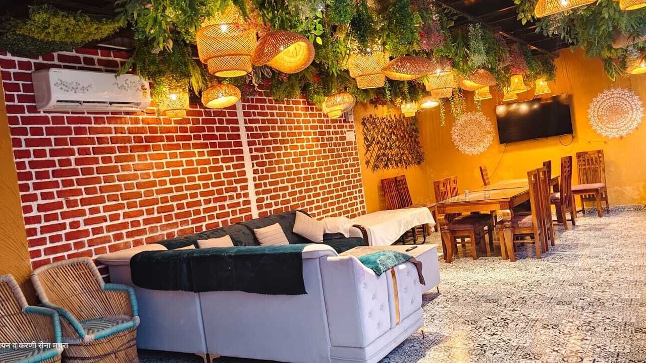 Photo of Livingroom in Chhata