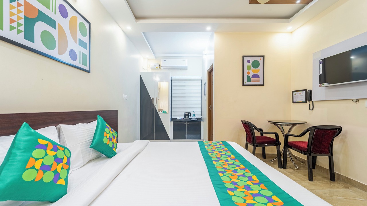 Photo of Bedroom in Thiruvananthapuram
