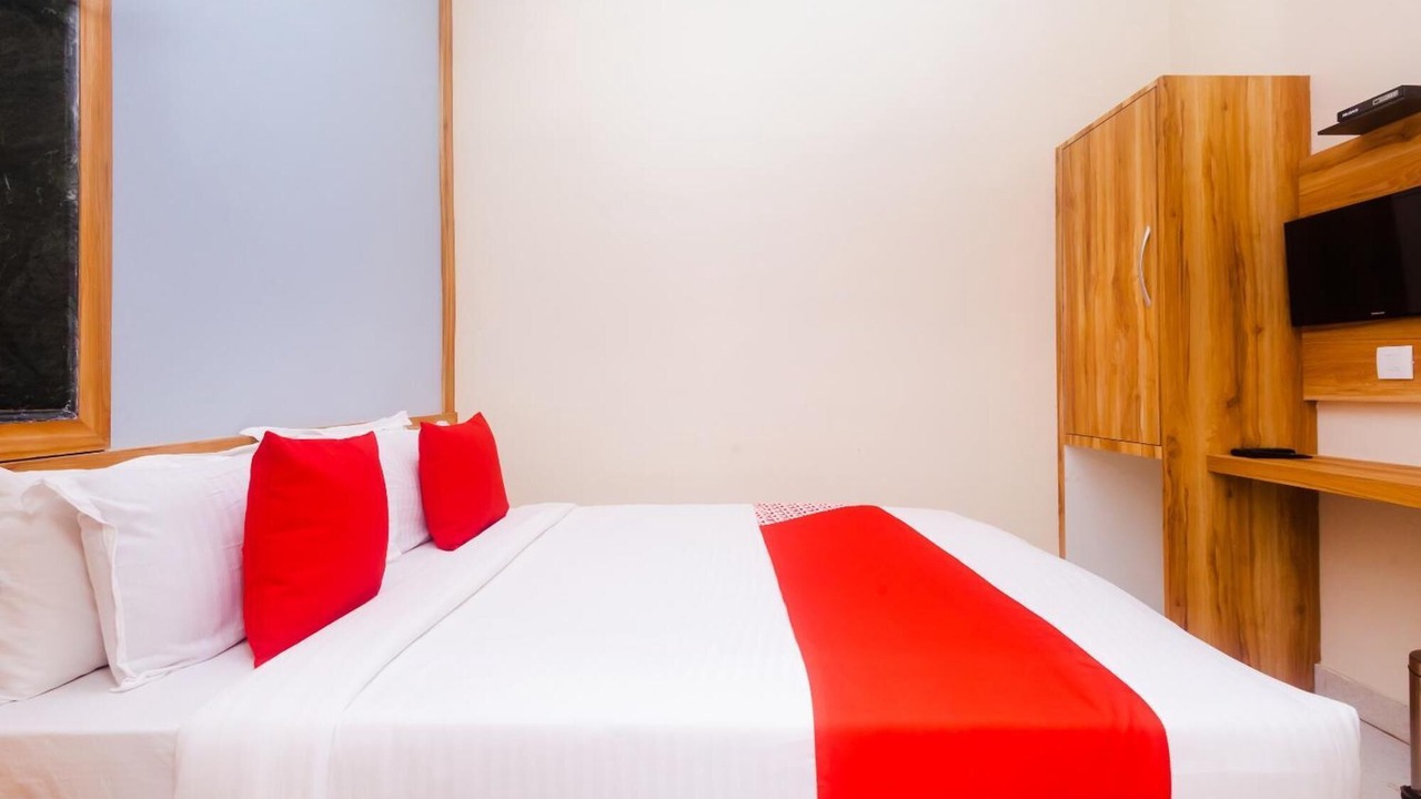 Photo of Bedroom in Girgaon