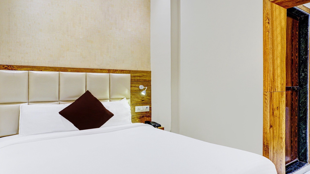 Photo of Bedroom in Girgaon