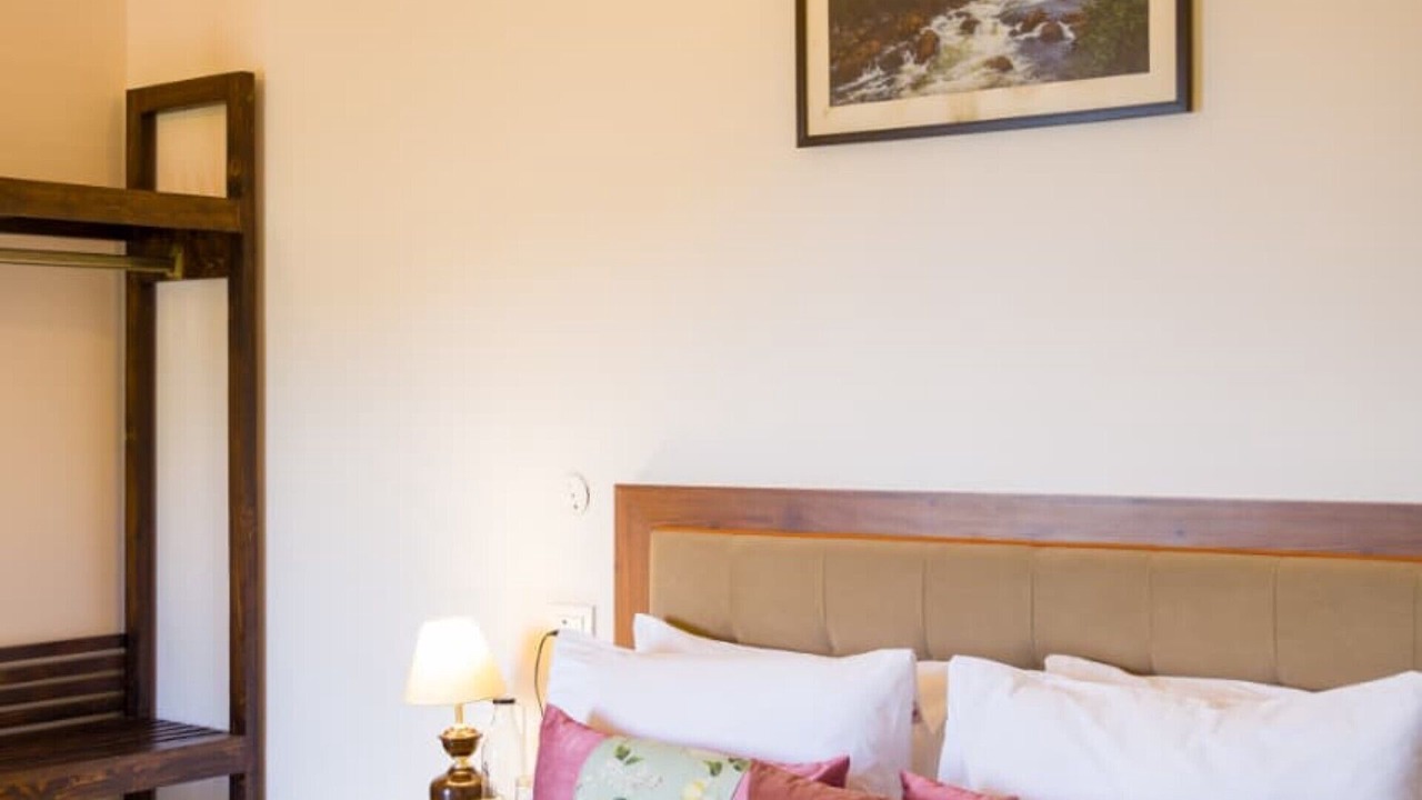 Photo of Bedroom in Kasauli