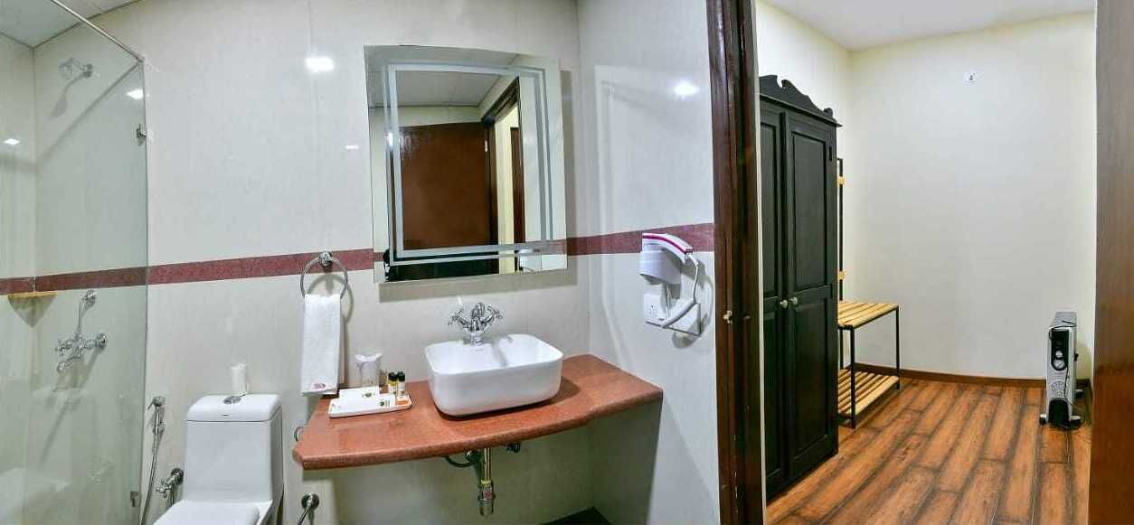 Photo of Bathroom in Kanoi