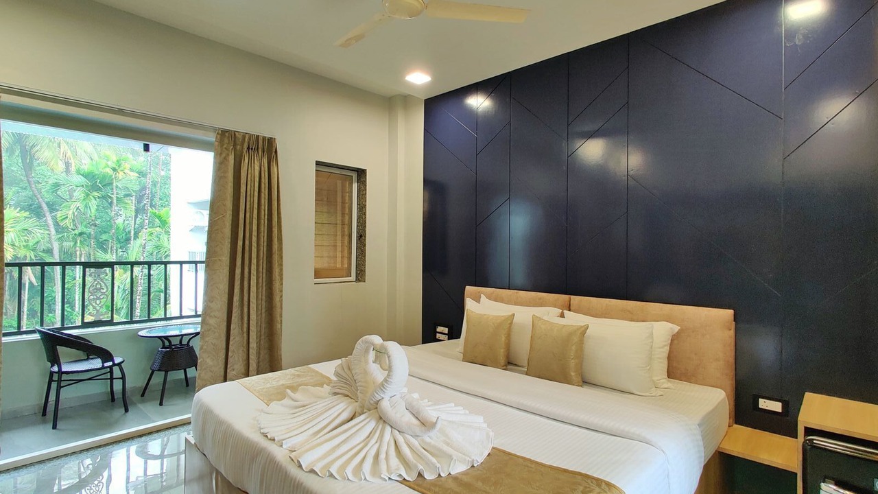 Photo of Bedroom in Diveagar