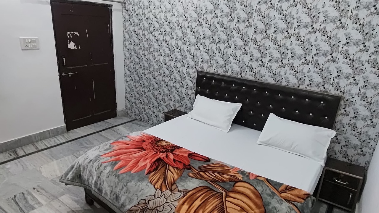 Photo of Bedroom in Varanasi